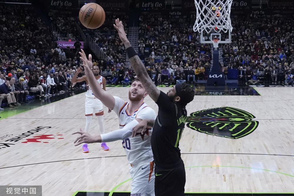 超赛场的黑 超赛场的黑